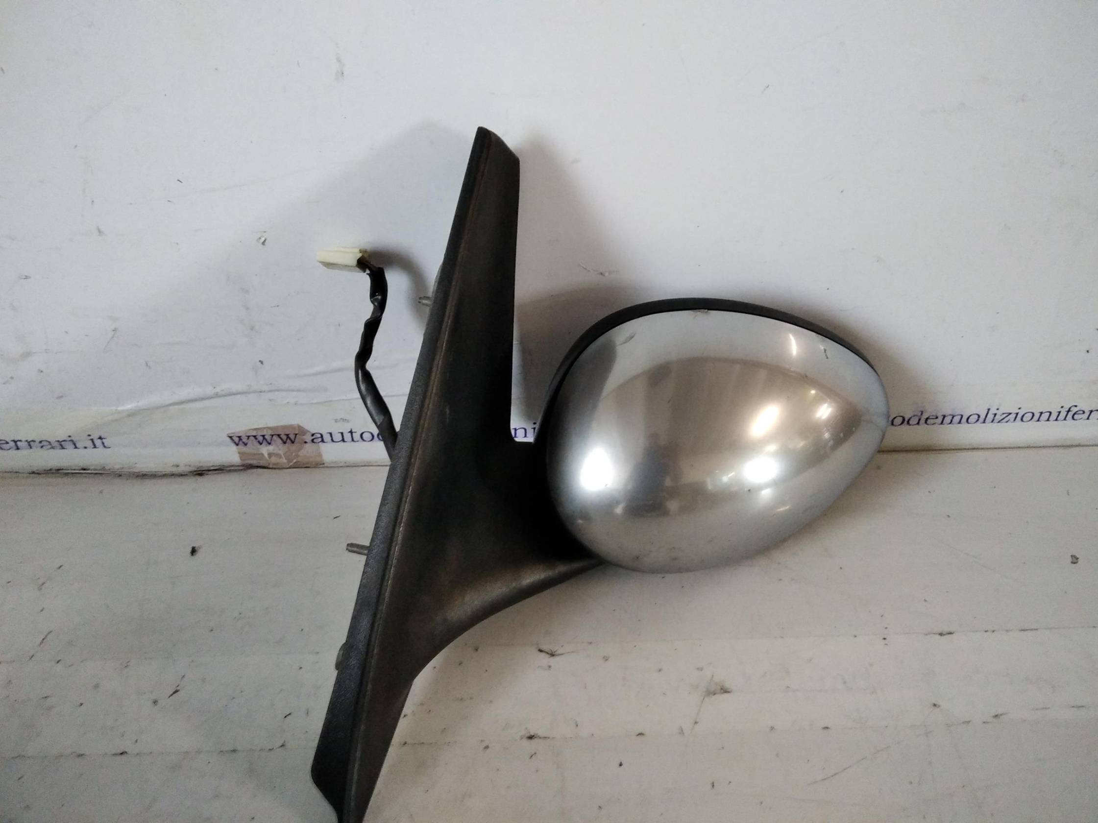 Retrovisore est. regolaz. elettr. sx.